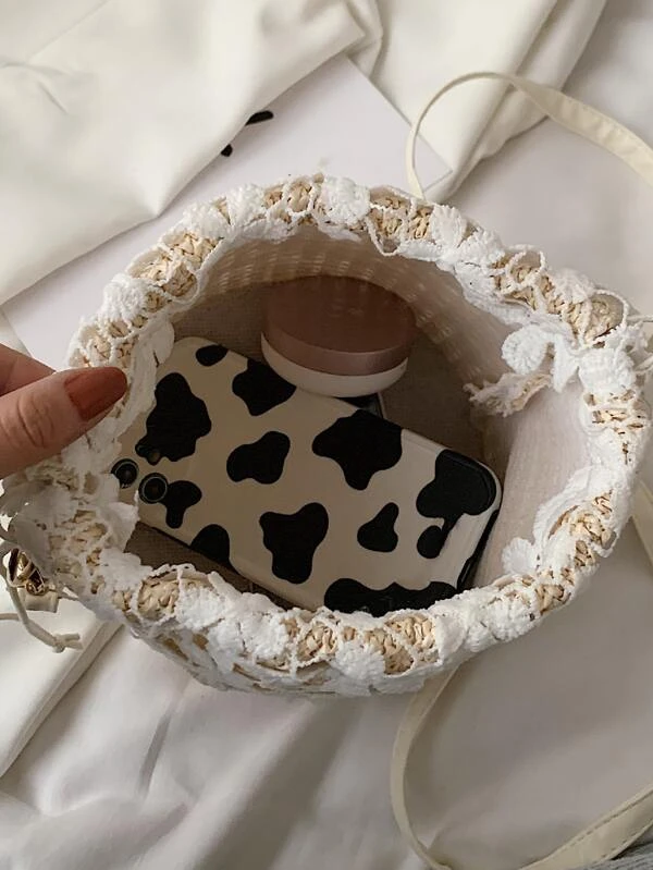 Lace Panel Drawstring Design Straw Bag