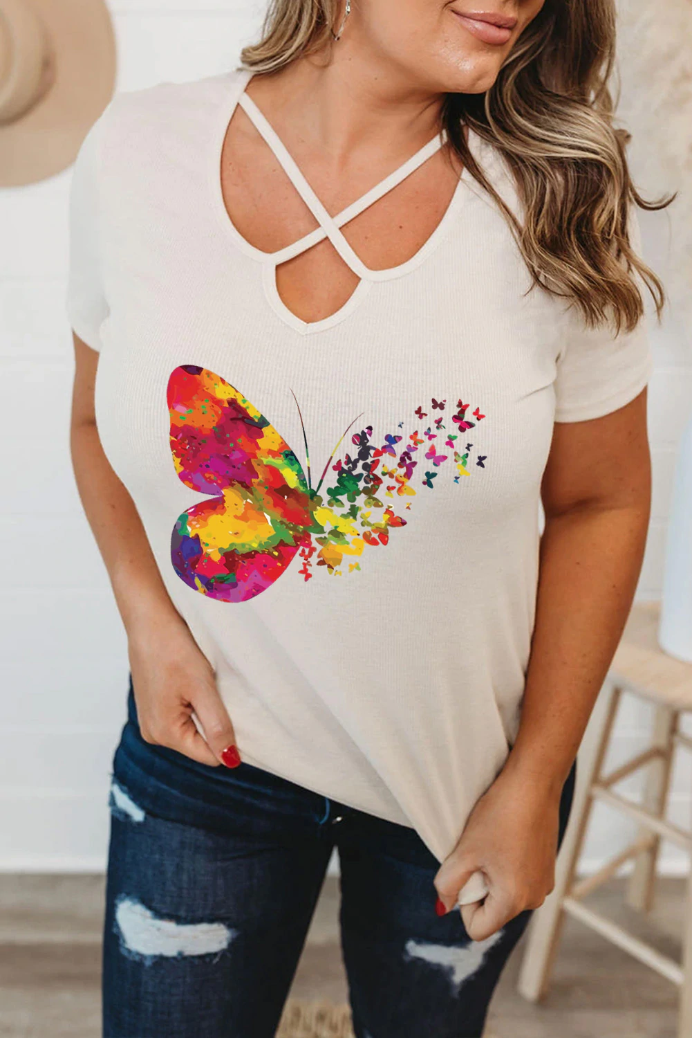 White Plus Size Tie-Dye Butterfly Crisscross T Shirt