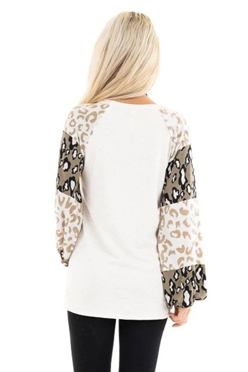 White T-Shirt With Leopard Print Bubble Sleeves